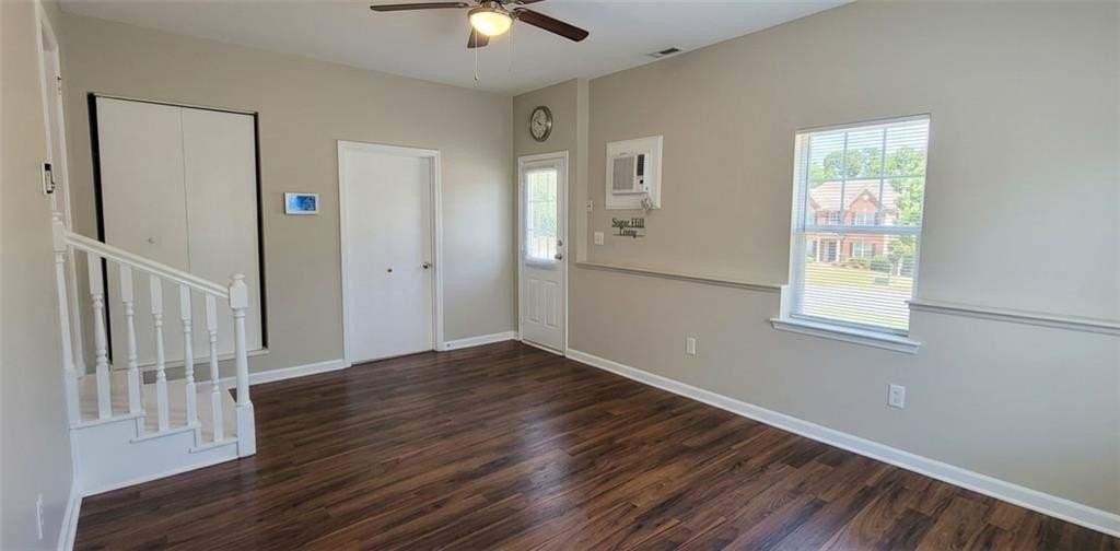 3920 Spanish Oak Dr - Photo 3 of 16