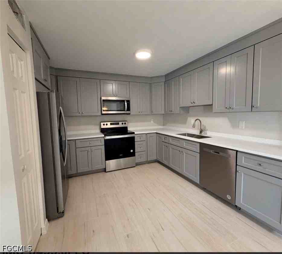 13121 Whitehaven Ln #172 - Photo 2 of 21