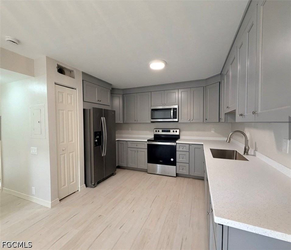 13121 Whitehaven Ln #172 - Photo 3 of 21