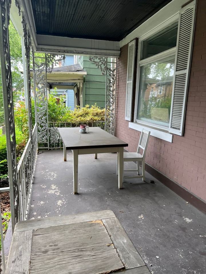 353 Melwood Ave - Photo 2 of 30
