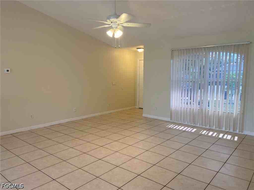 2231 Sw 12th Ave - Photo 2 of 17