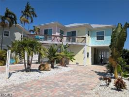 featured image of 2579 3rd St