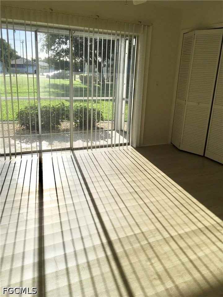 5019 Sw 16th Pl #102 - Photo 6 of 11
