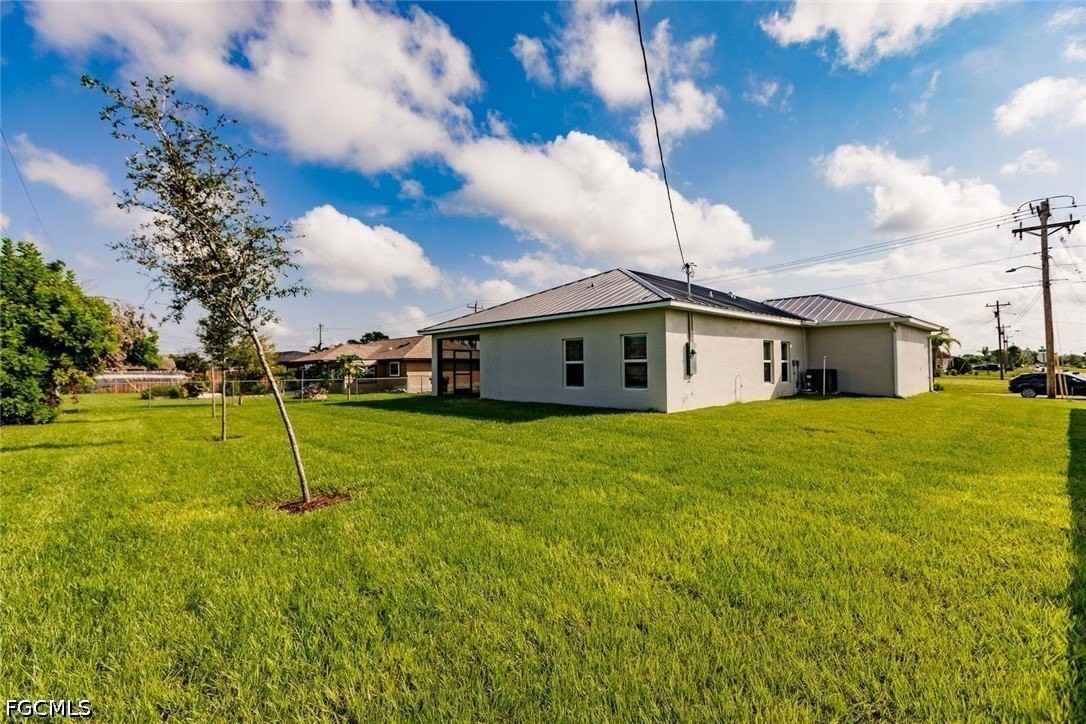 409 Tropicana Pkwy E - Photo 3 of 29