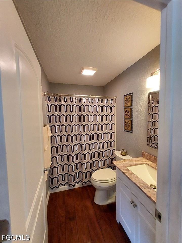 3241 Tropicaire Blvd - Photo 5 of 6