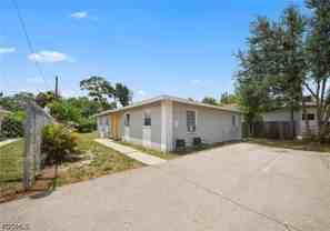 322 Louise Ave #A - Photo 1 of 1