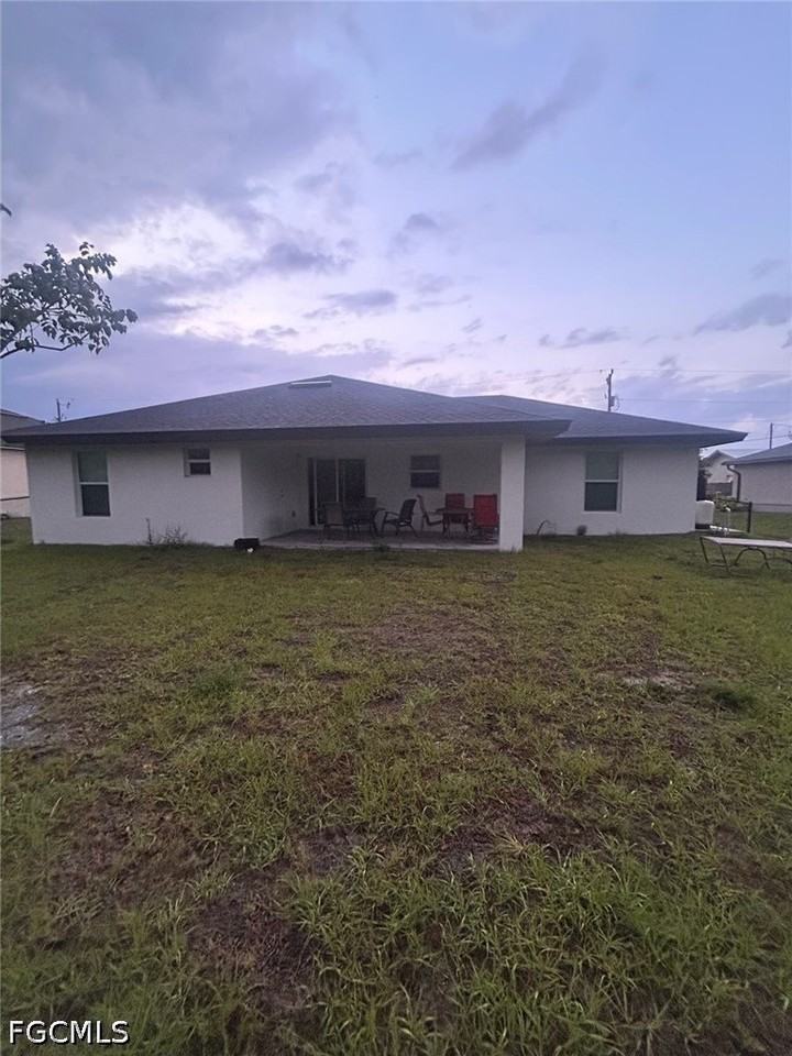 2812 Nw 25th St - Photo 5 of 6