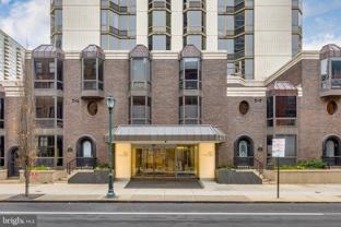 2020 Walnut St #29J - Photo 1 of 1