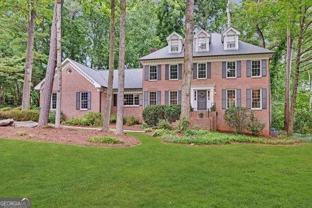 2853 Northbrook Dr - Photo 1 of 1