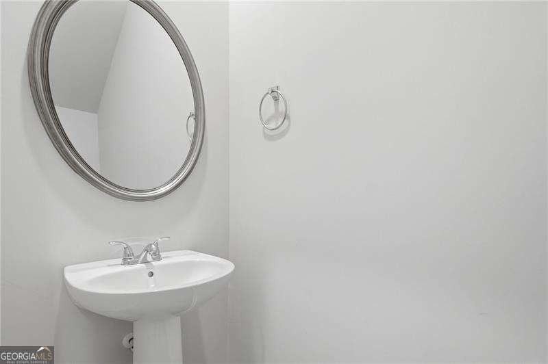 157 Village Green Dr Nw - Photo 3 of 30