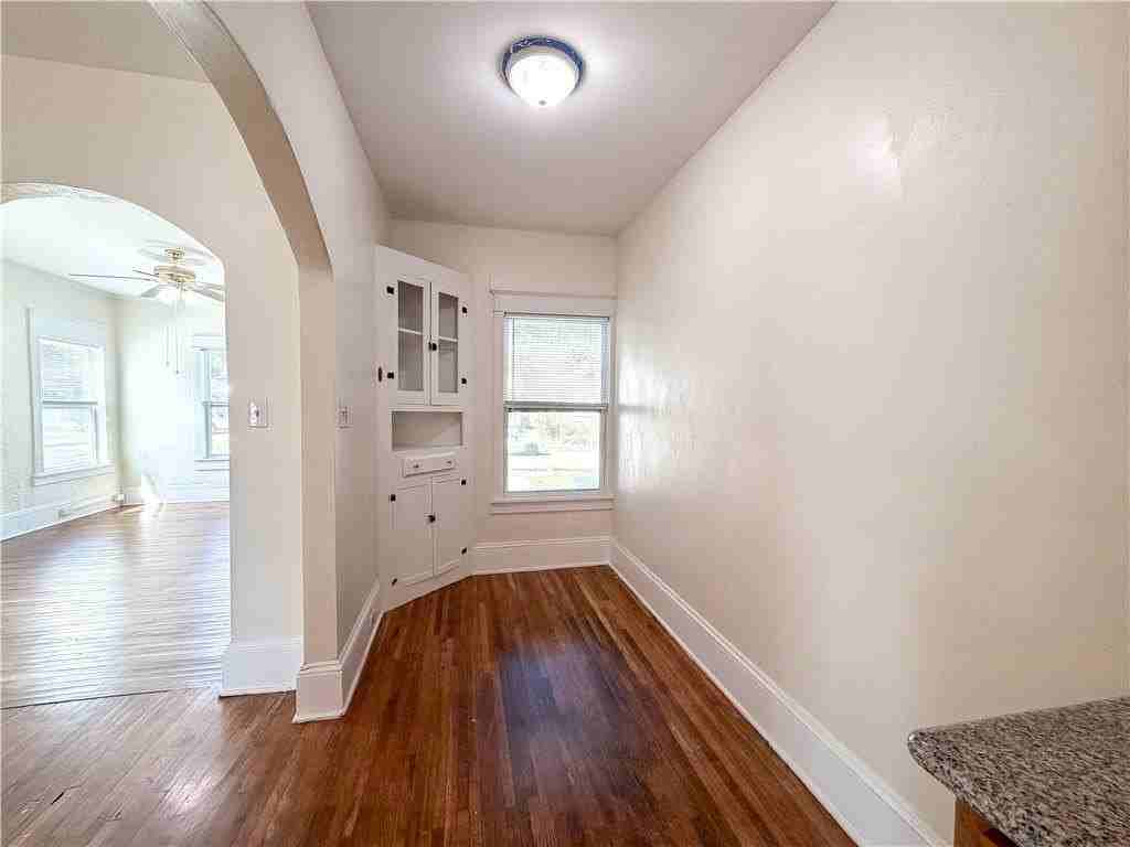 2161 Homewood St #B - Photo 7 of 12