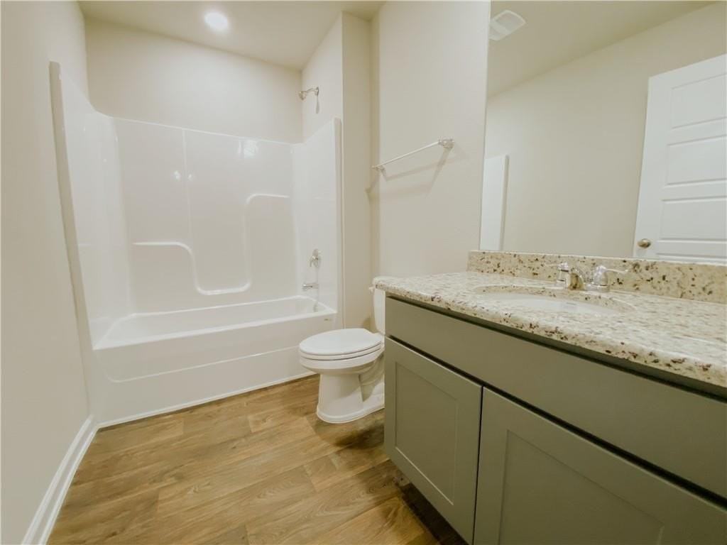 8024 Irwin Loop - Photo 7 of 33