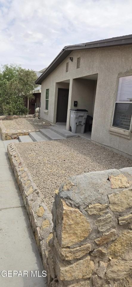 3328 Lincoln Ave #B - Photo 2 of 14