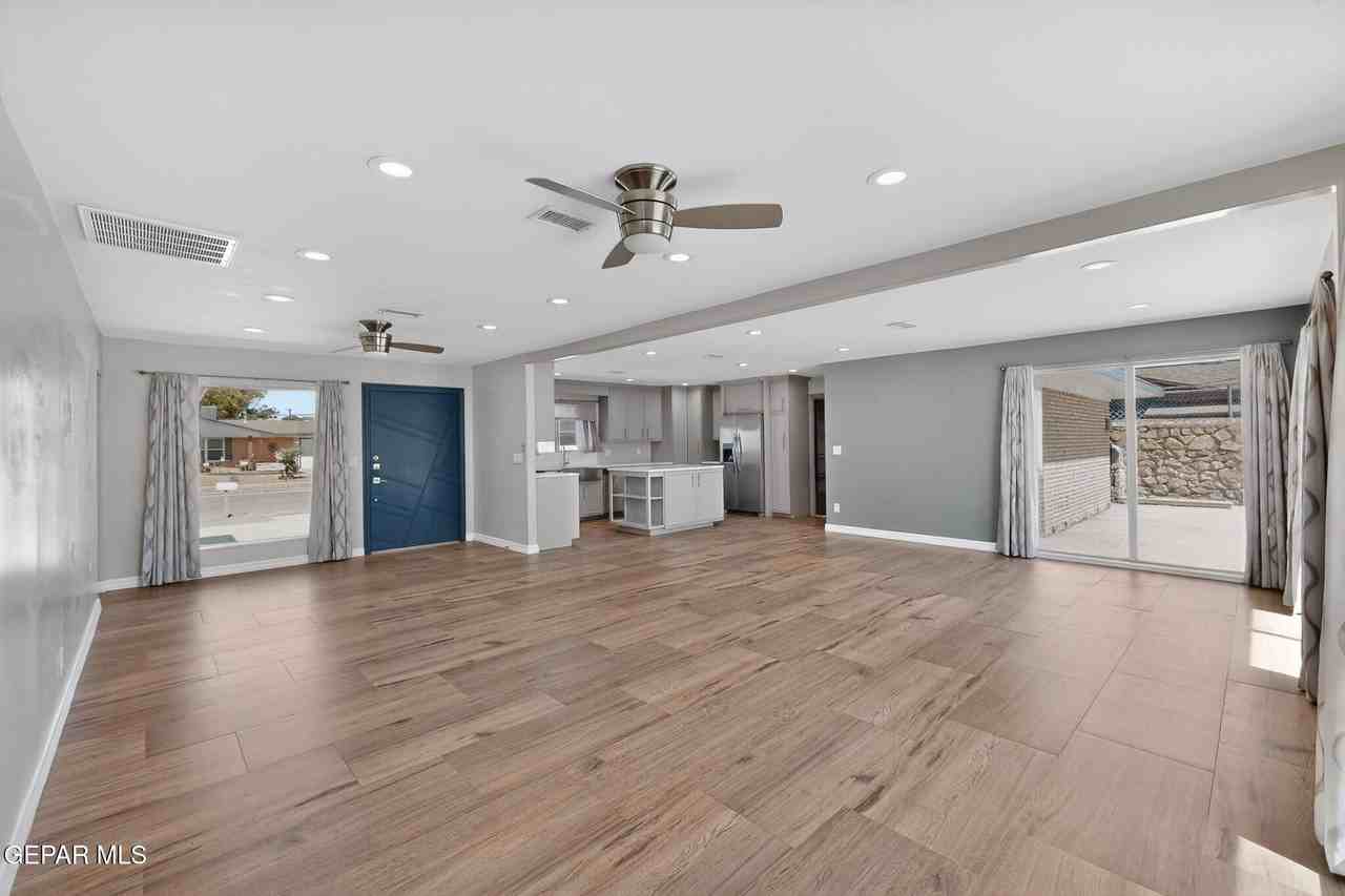 3202 Kilkenny Rd - Photo 7 of 42