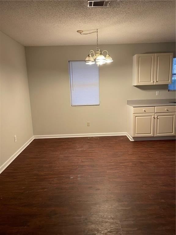 209 Urbana Oaks Way - Photo 4 of 13