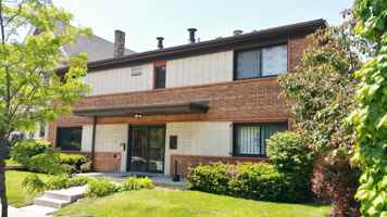 featured image of 1639 N Farwell Ave