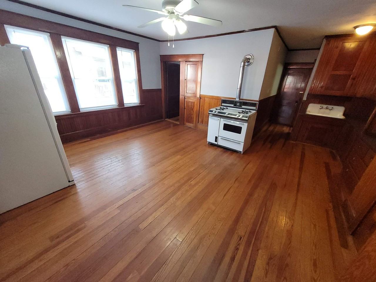 310 Cartier St #2 - Photo 2 of 11