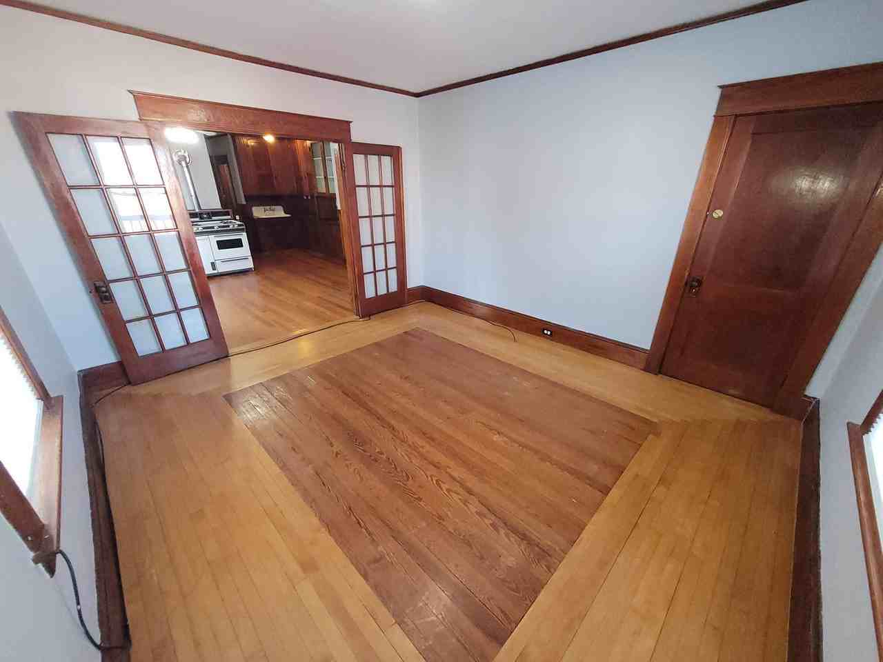310 Cartier St #2 - Photo 5 of 11