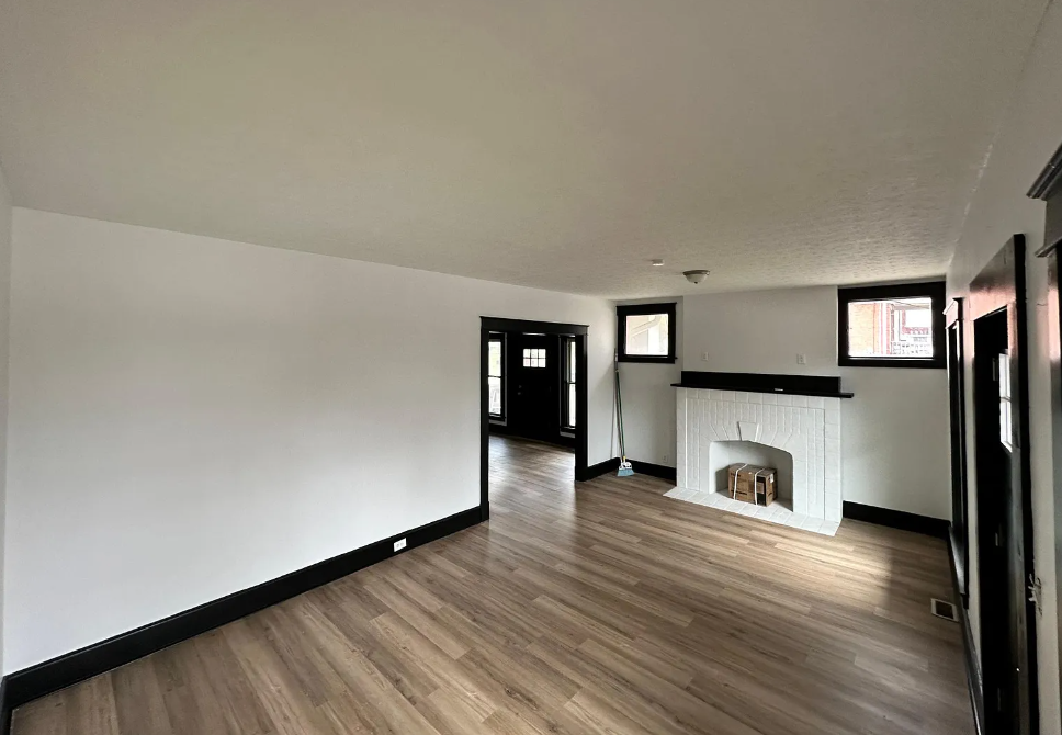 931 Olive Ave #1 - Photo 4 of 10