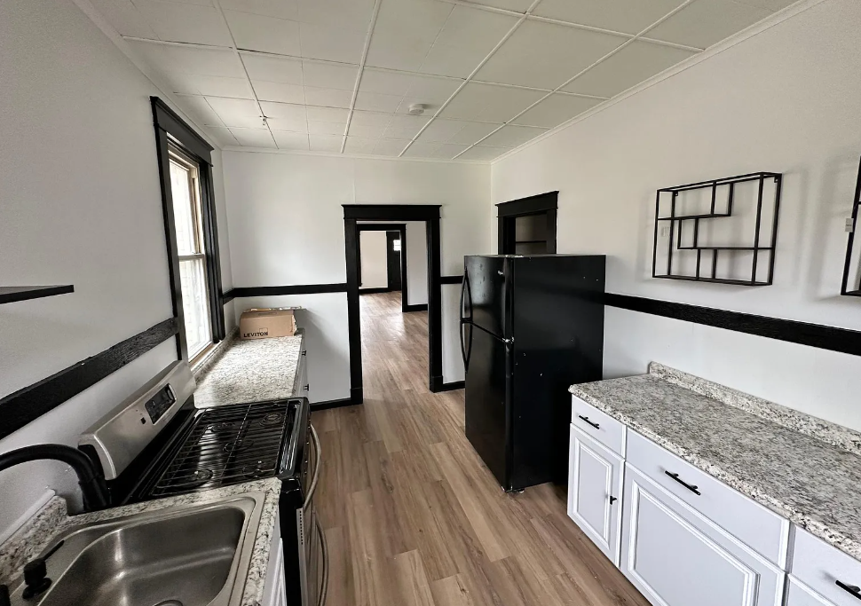 931 Olive Ave #1 - Photo 7 of 10