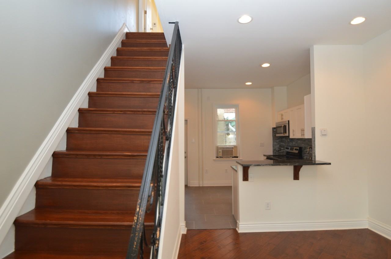 2661 E Norris St - Photo 3 of 17