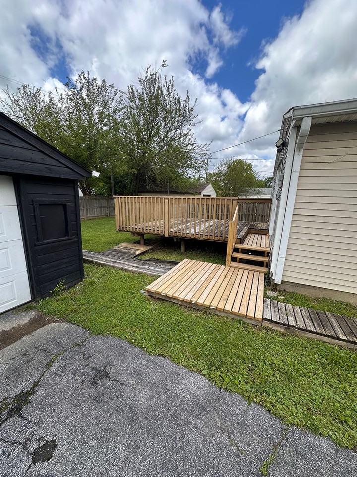 1738 N Ritter Ave - Photo 4 of 16