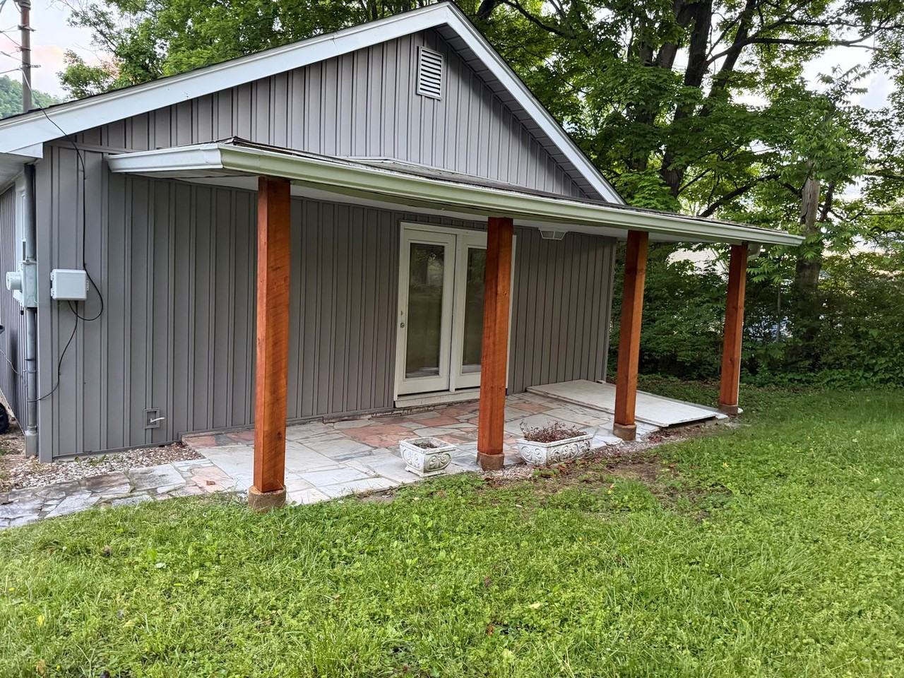 3356 Avoca Rd - Photo 2 of 13