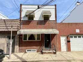735 Manton St - Photo 1 of 1