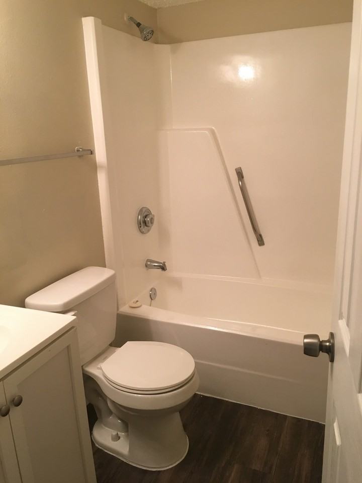 628 Golden Raintree Pl - Photo 4 of 9