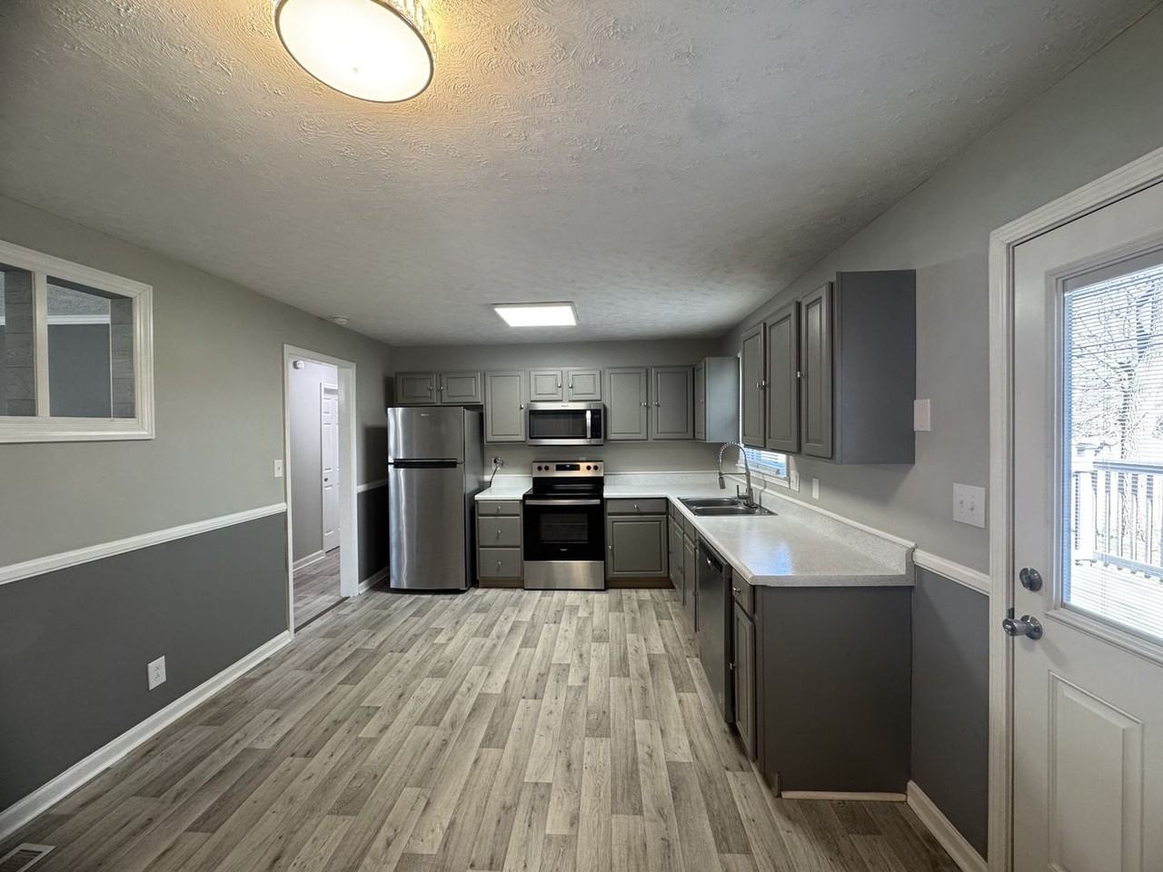1845 Palamino Dr - Photo 6 of 22
