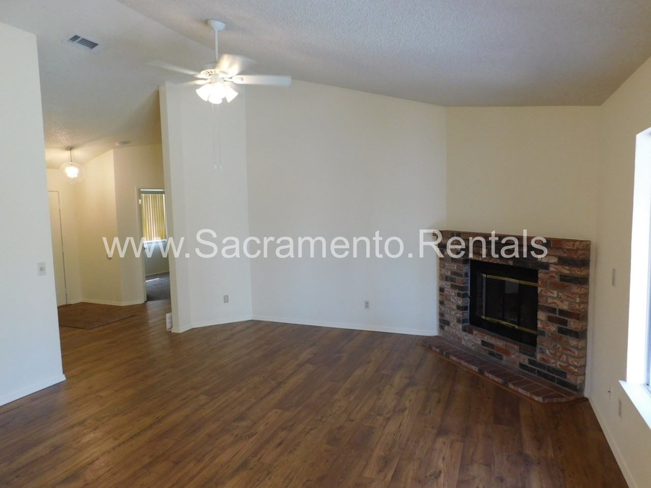 7313 Bruno Way - Photo 2 of 17