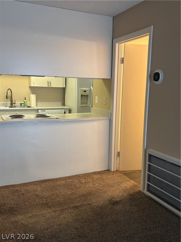 1470 Elizabeth Ave #3 - Photo 5 of 27