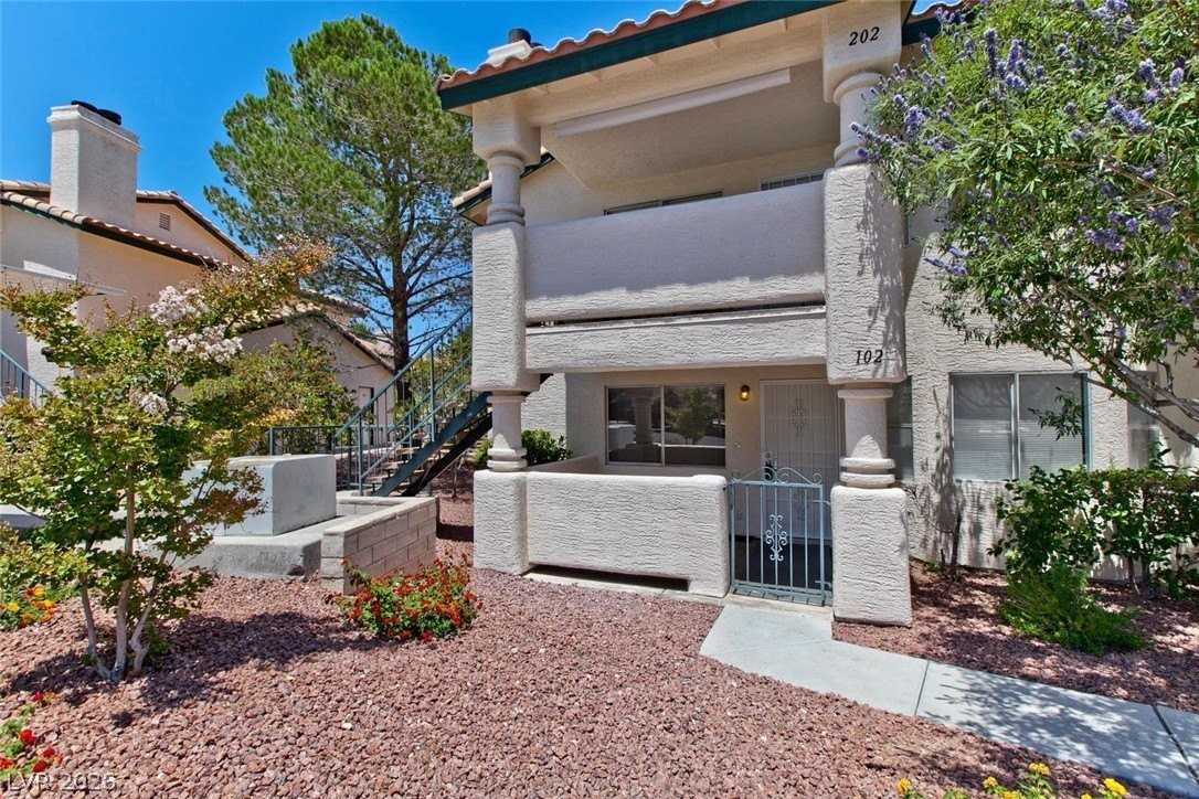 7944 Decker Canyon Dr #102 - Photo 3 of 20