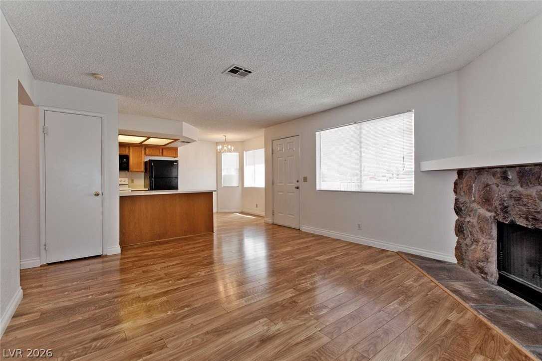 7944 Decker Canyon Dr #102 - Photo 7 of 20
