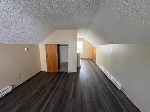 4524 Zenith Avenue North - Photo 5 of 9