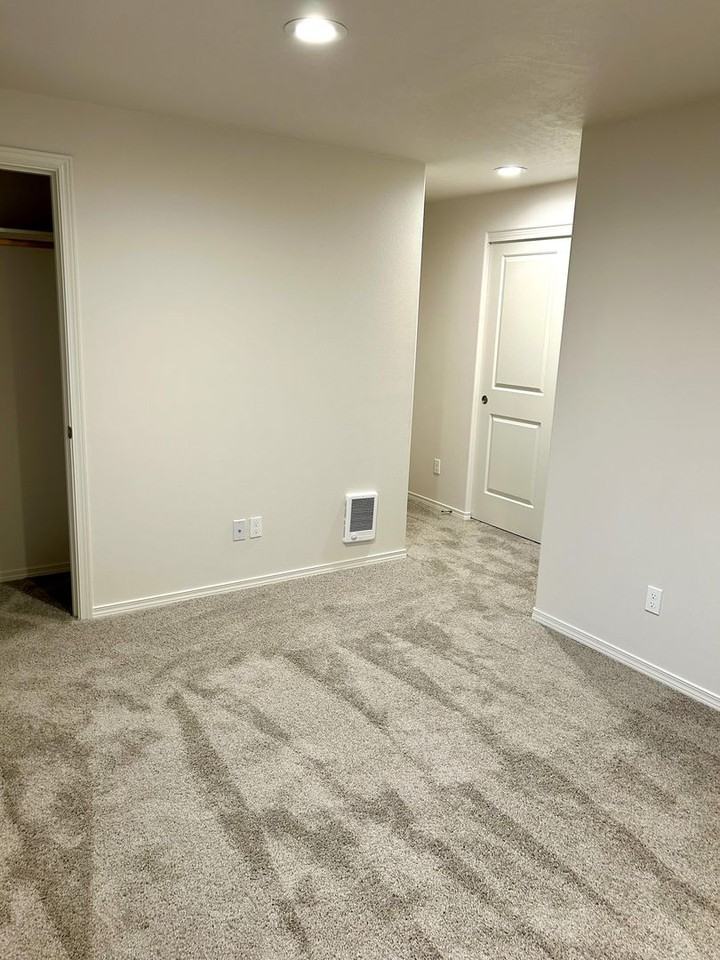 6628 W 36th Pl - Photo 2 of 10