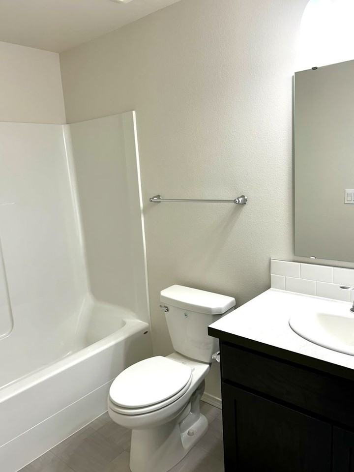 6628 W 36th Pl - Photo 3 of 10