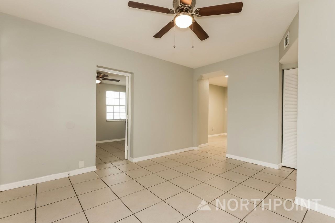 1733 W Saint Louis St - Photo 3 of 15