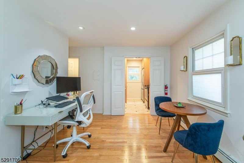 39 Harrison Ave #9 - Photo 6 of 15