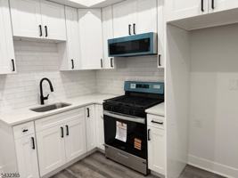 featured image of 321 Jefferson Ave #1
