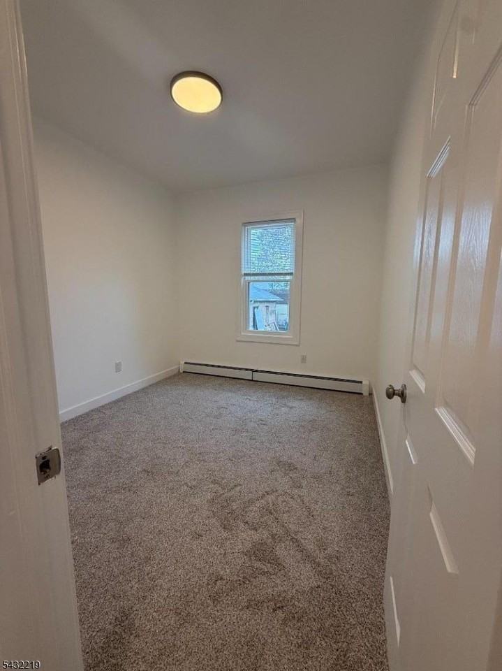 120 Market St #1 - Photo 5 of 8