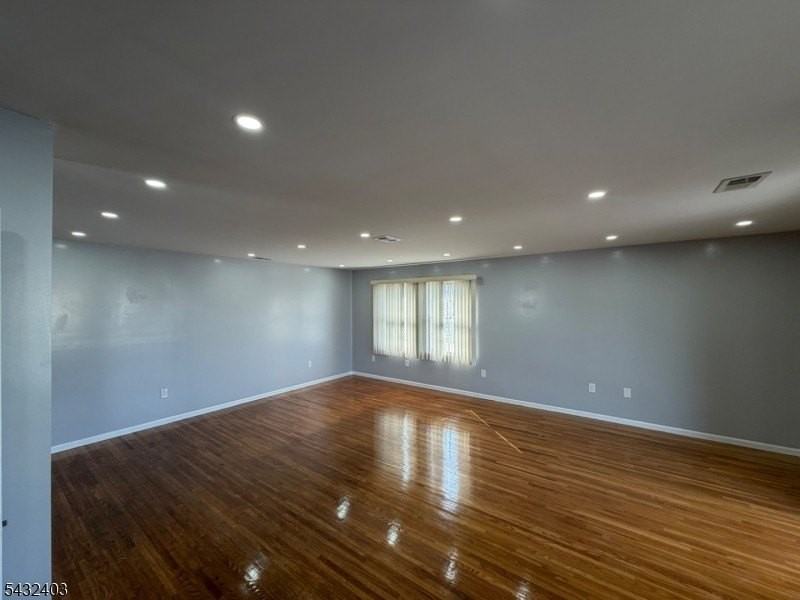555 1st Ave - Photo 2 of 12