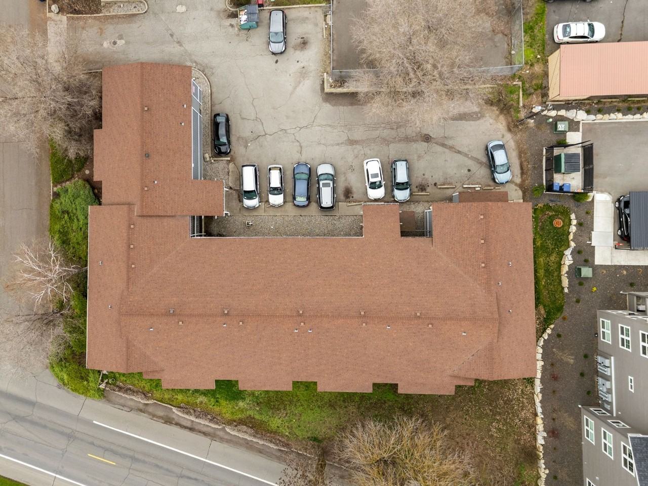River Court Apartments - Photo 5 of 17