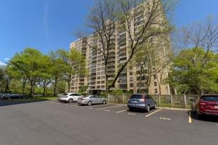 201 St Pauls Ave #9F - Photo 1 of 1