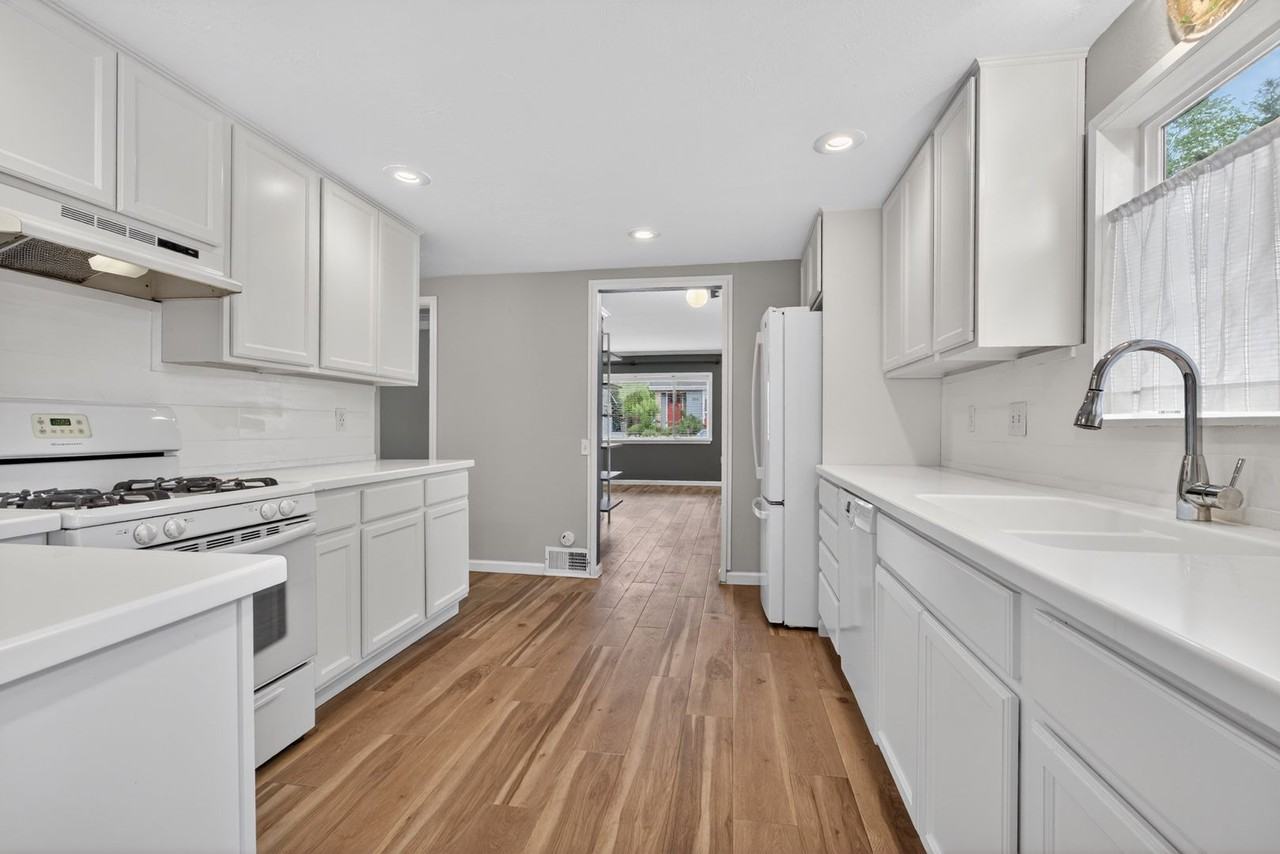 2321 N 16th St - Photo 7 of 16