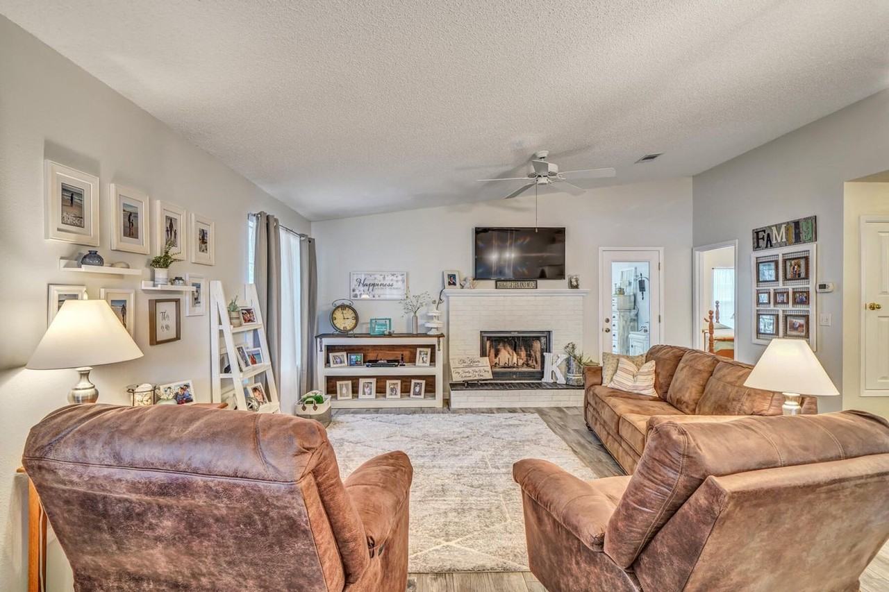 1696 Valparaiso Blvd - Photo 6 of 42