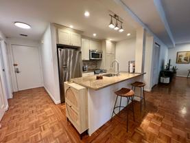 136 N Bread St #422 - Photo 1 of 1