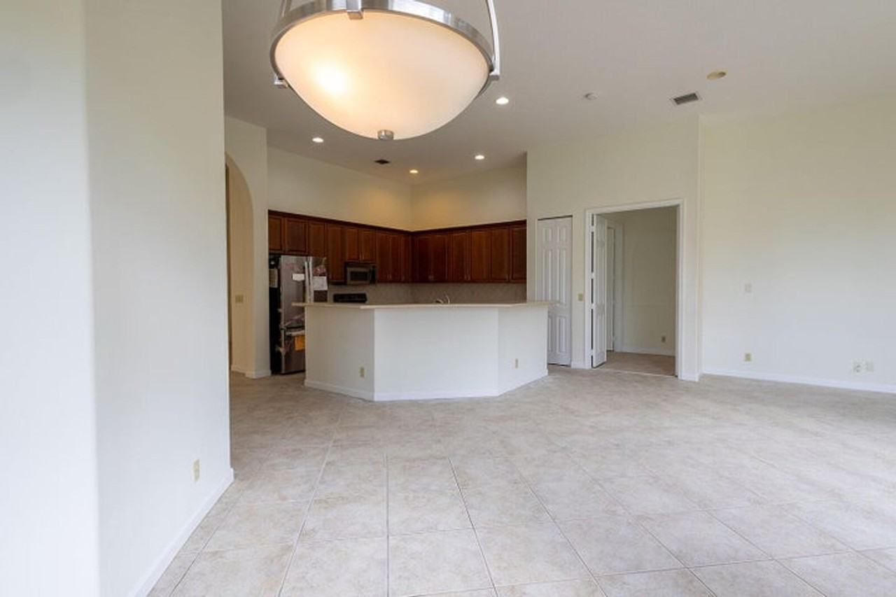 6428 Garden Ct - Photo 2 of 21