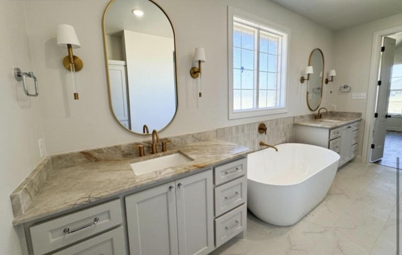 309 Juniper Street - Photo 5 of 8