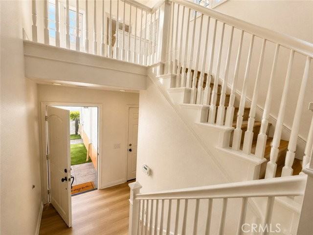 2545 Bungalow Pl - Photo 3 of 8